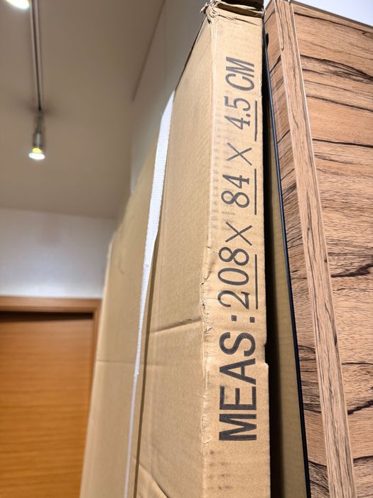 Нов параван за баня