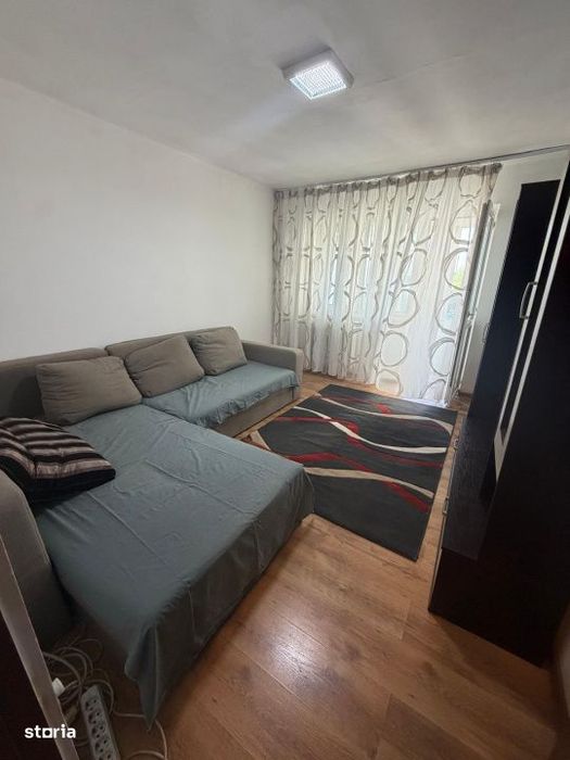 Apartament 3 camere, 52 mp, etaj3/4, cartier Valea Rosie