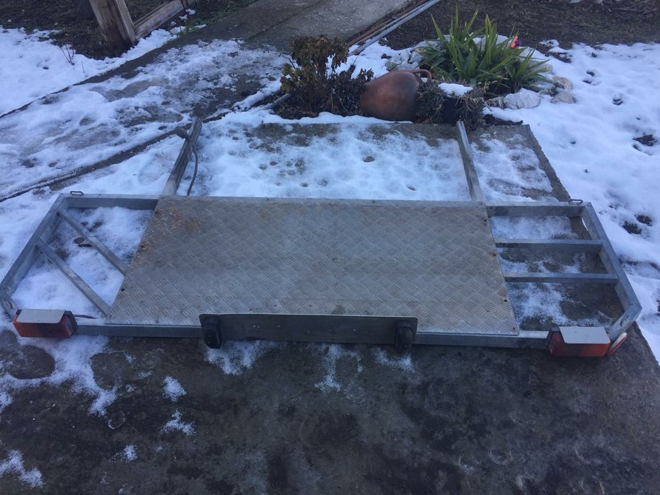 Платформа рампа за кемпер фият Дукато със фризер за багаж