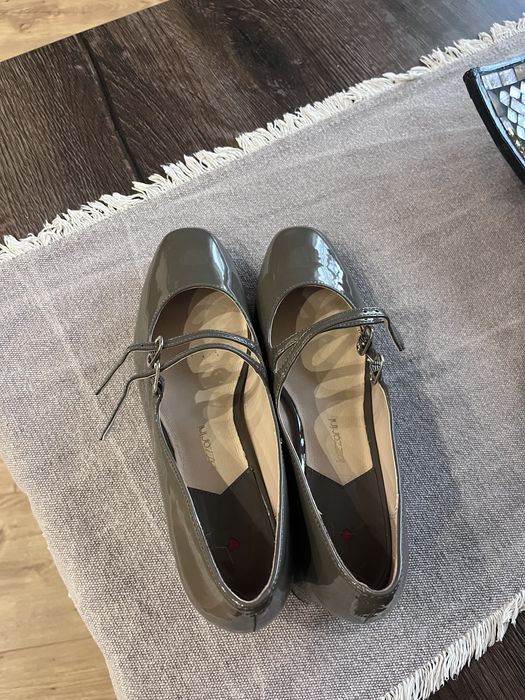 Чисто нови маркови обувки Lazzarini