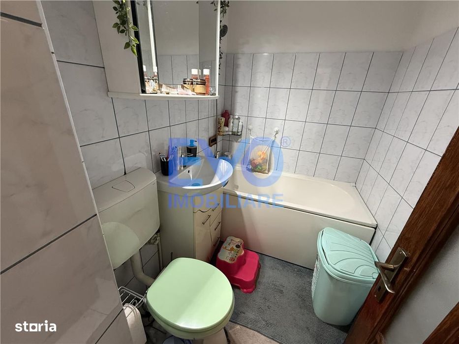 Apartament De Vanzare Cu 2 Camere,  Zimbru