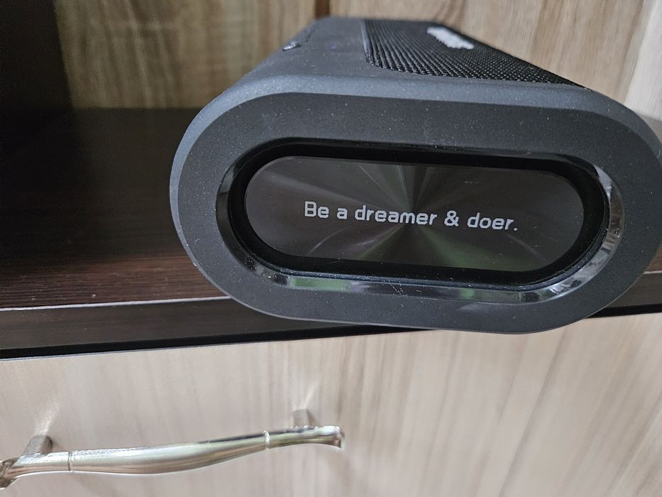 Блутут колона 80вата със буфер Sinoband