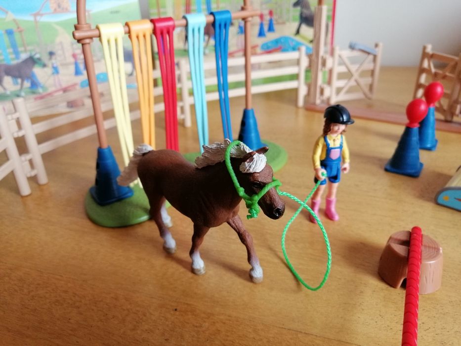 Schleich комплект за тренировка за понита Аджилити