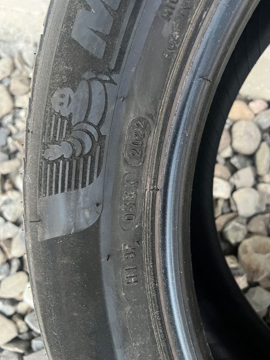 Michelin Pilot 5, 235/55 R19. DOT 2022 iarna.