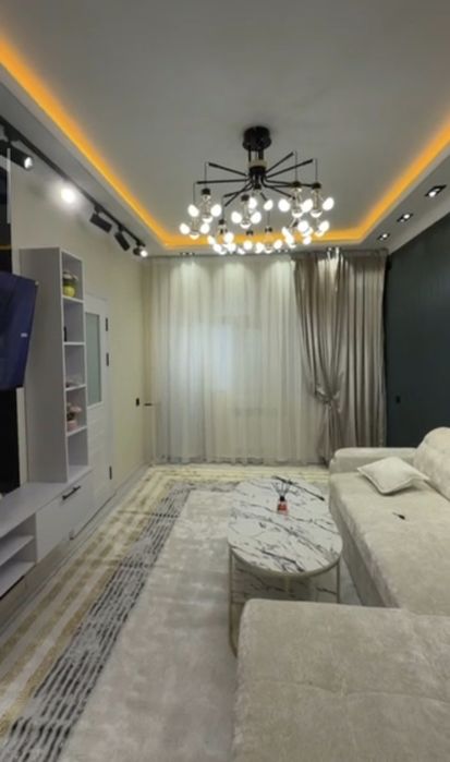 Чиланзар 11 квартал 2 хона 3 хона килинган 4 этаж