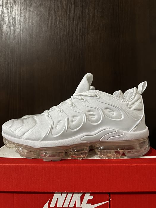 Nike Air Vapormax Plus White - 42,43,47