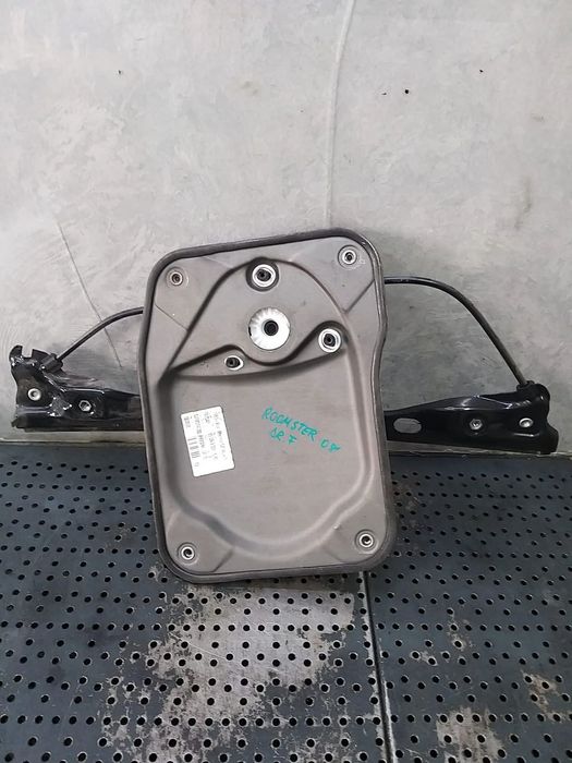 Macara geam electric dreapta fata skoda roomster 5j 5j7837402d