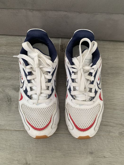 Дамски маратонки Nike