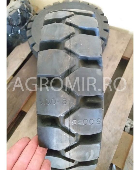 5.00-8 FORERUNNER qh304 solid std