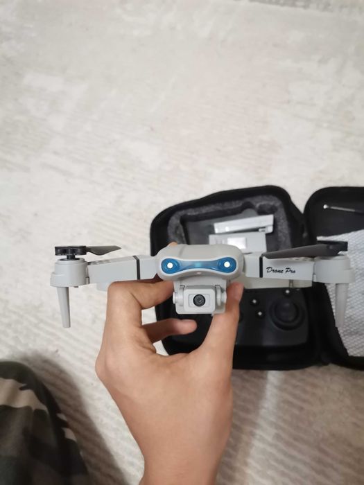 Квадрокоптер Drone Pro (E88) — Полный комплект