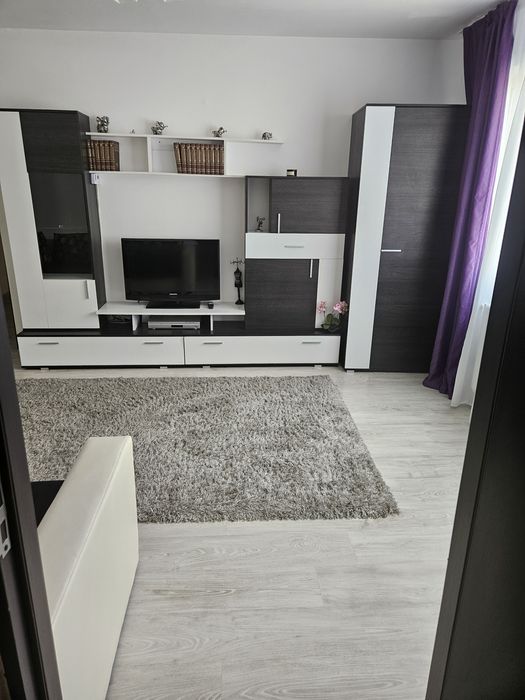 Apartament 2 camere - M11, etaj 1
