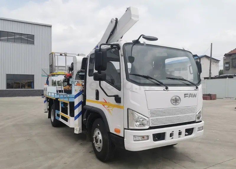 Телескопическая Автовышка 22м на базе шасси FAW 4x2