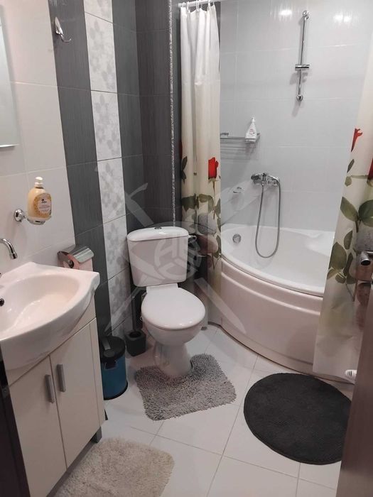 Дава се под наем Едностаен апартамент в Пловдив, Кършияка - 50 кв.м за 423.81 € - Снимка #3