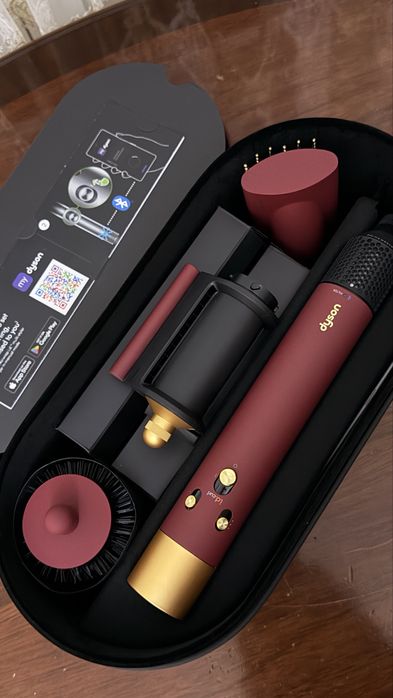 Продам Dyson / Дайсон