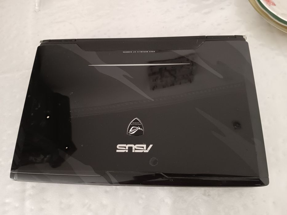 Продается ноутбук Asus игррвой