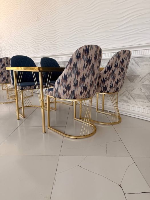 Stol stul sotiladi yangi 1 oy boʻlgan olinganiga