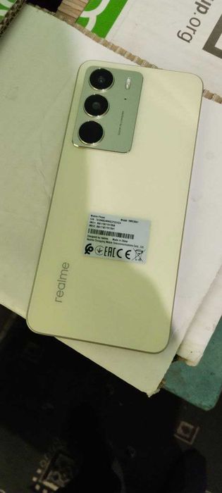 Realme c75 xolati yangidek