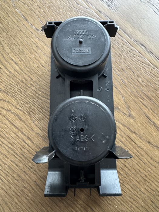 Cup holder за Audi A3/S3 8L, за подлакътника