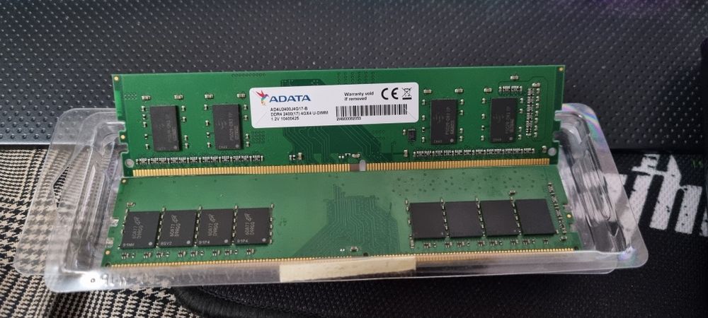 RAM памет 2х4 GB DDR4