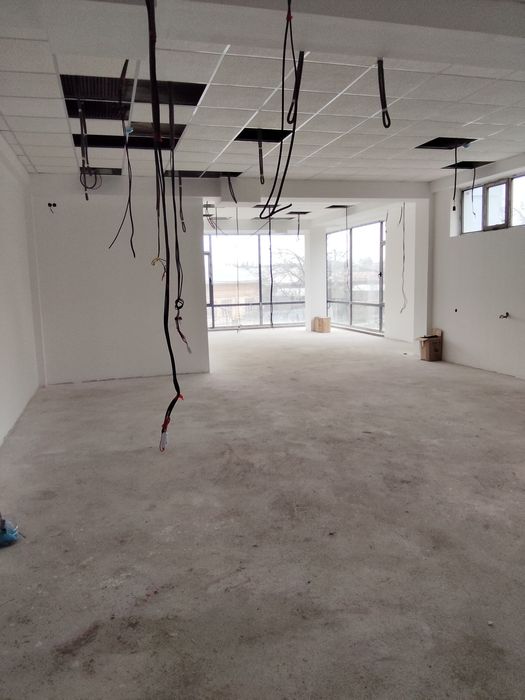 Arendaga 3 Etaj beriladi