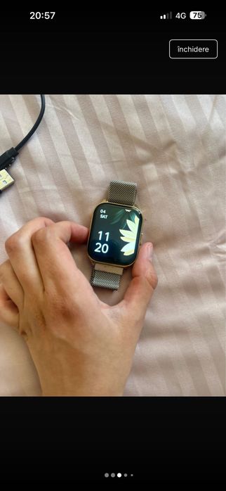 Smartwatch , one tech