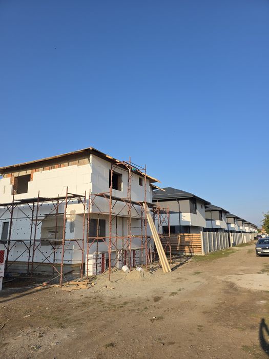 Case ,vile de vanzare, cartierul florilor magurele limita bucuresti