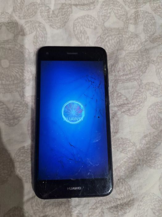 Продам Huawei P8 lite