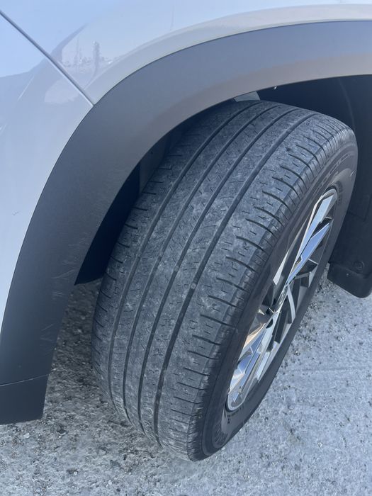 Продам шины Nexen 235/60 R18