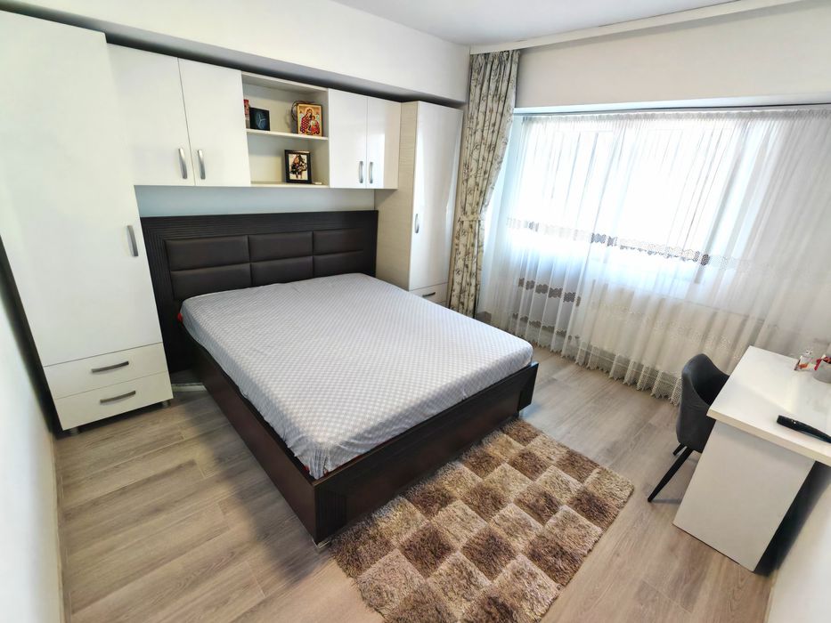 3 camere | 87 mp | 2 balcoane | Șos. Alexandriei | Sector 5 | 720 €