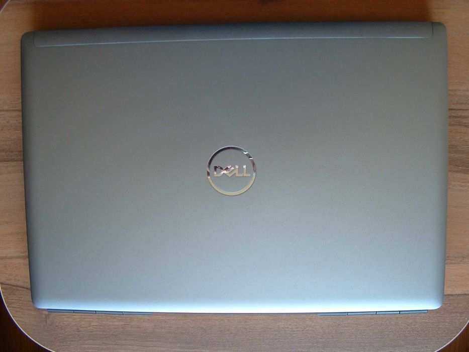 Dell Precision 7560/Xeon W-11855/RTX A3000/32GB RAM/512GB SSD + чанта