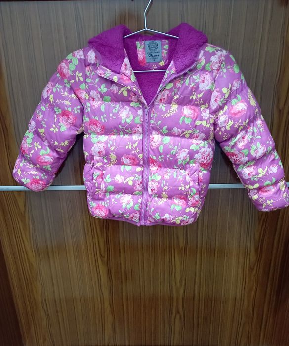 Безрукавка, куртка для девочки