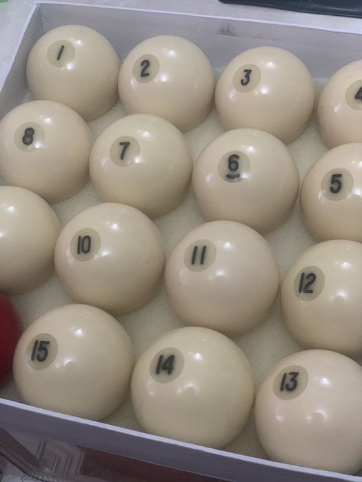 Бильярдные шары