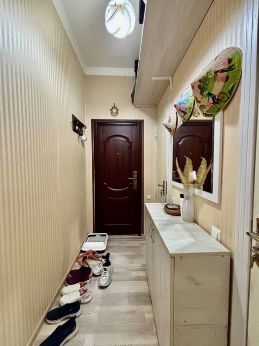 2/2/4 50м2 м-Ялангач , институт Культуры.