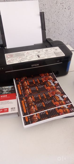Срочно продаётся принтер epson л100
