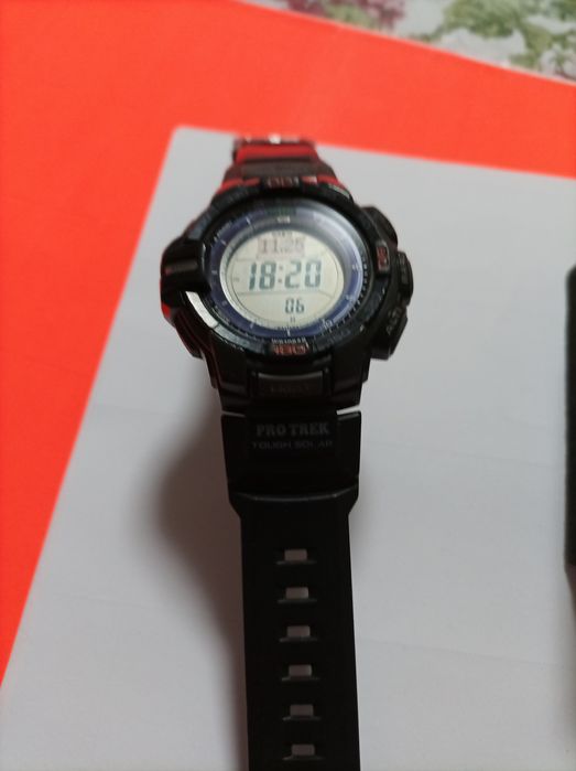 Часовник Casio Pro Trek