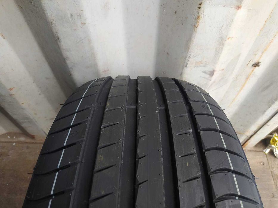 Шины в Алматы 245/45/18 Triangle TH202 (100Y)