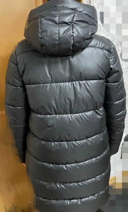 Продам пуховик женский