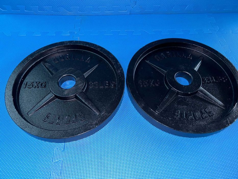 Set discuri Olimpice din fontă 30 kg 2 x 15 kg 50/51 mm