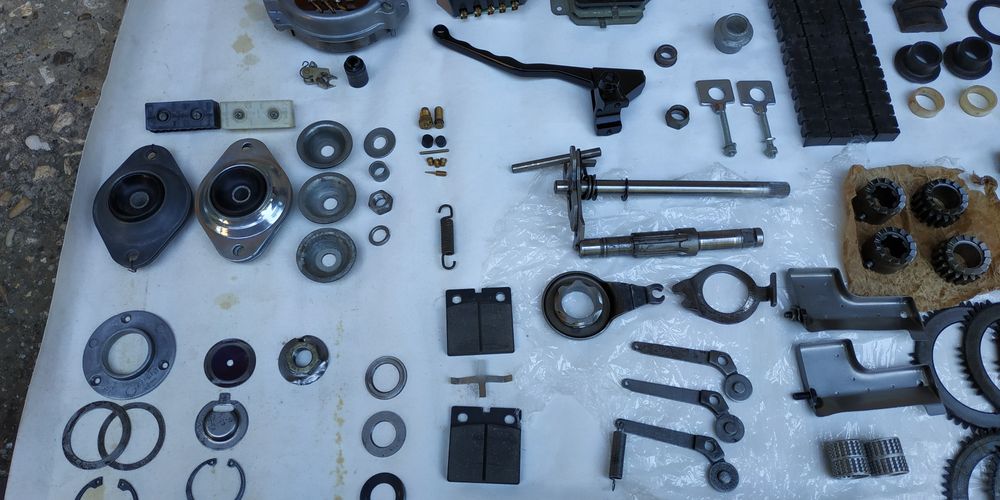 Части за MZ ETZ 251