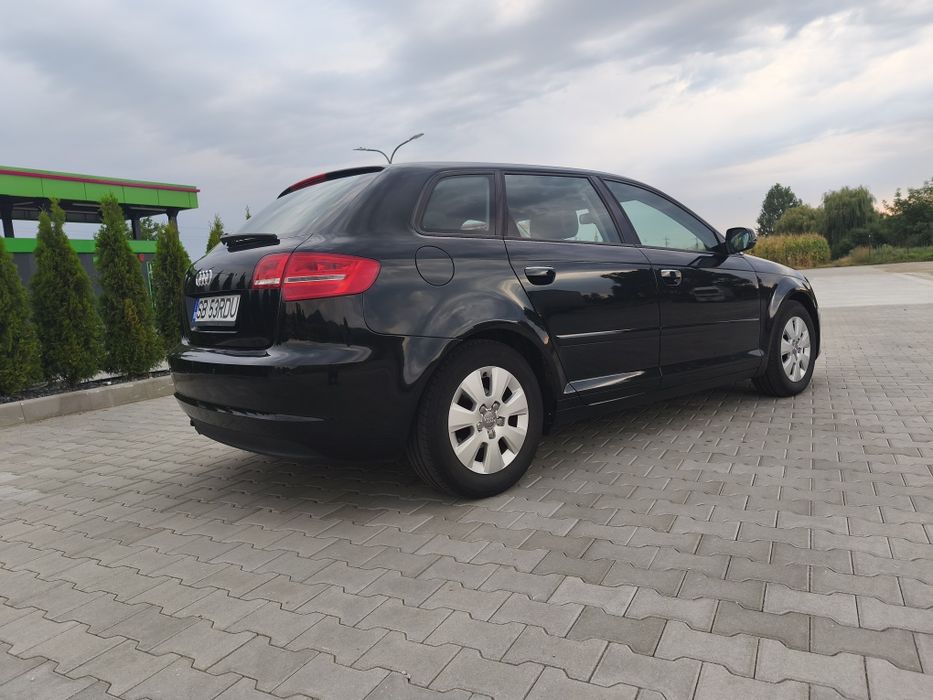 audi A3   8P sportback  2013 1.6tdi(diesel) 258517km