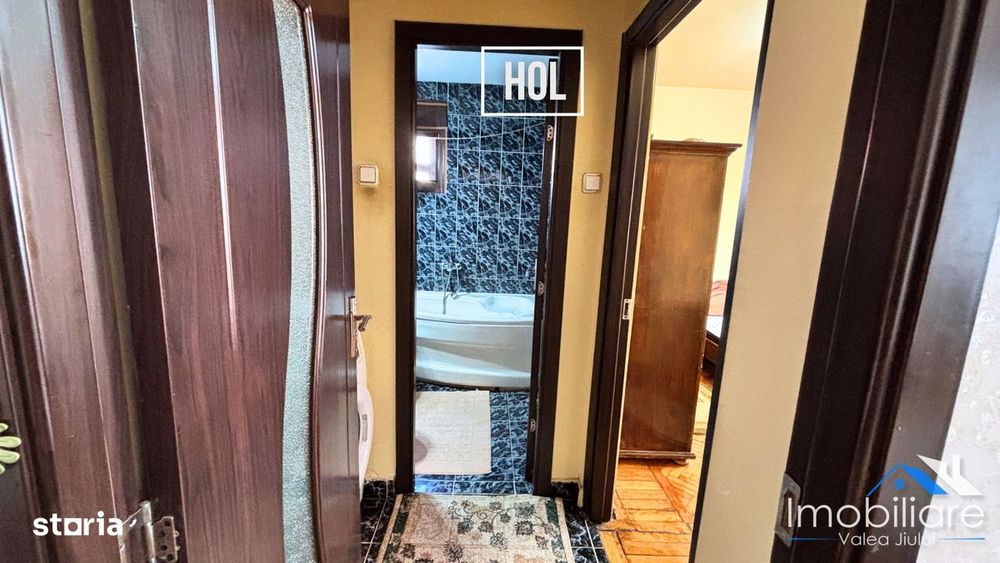 Apartament 3 camere – Petroșani, Str. Independenței | Etaj 1