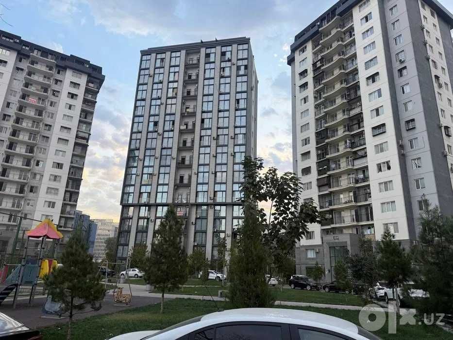 ЖК Besh Chinor 1 комнатная 28м2 Евроремонт Махтумкули улица IT Park