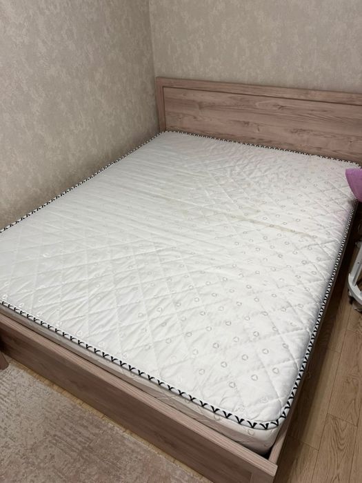 Продам матрас 160*200