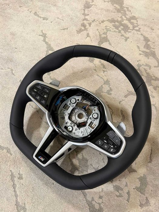 Volan BMW M Tesit G20/G22/G30/G05/G06/G01/G02 ORIGINAL M NOU