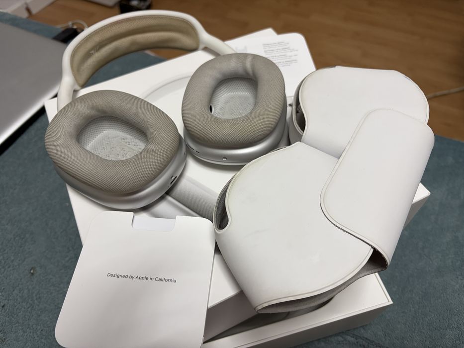 airpods max cu cutie