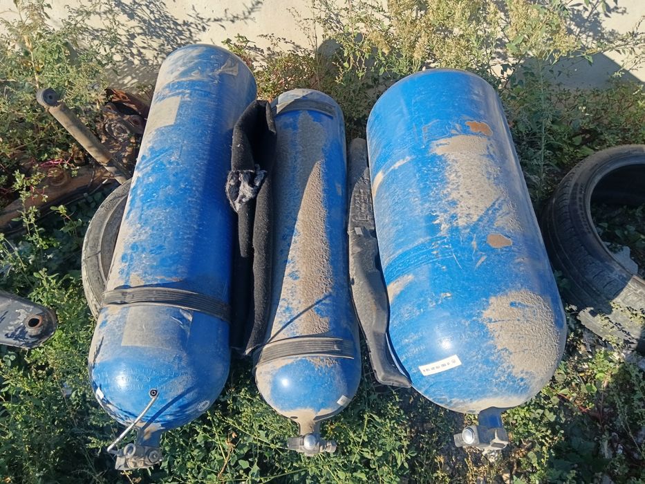 Бутилки за метан от Фолксваген Туран 1.4 тси 150 к.с. / VW Touran 1.4