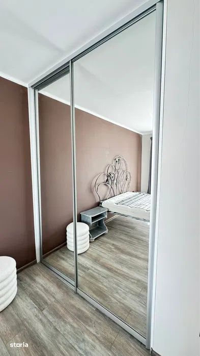 Apartament 3 camere de 55 mp plus 2 parcari  zona Terra Floresti