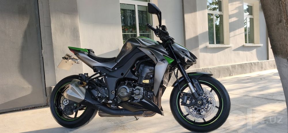 Продаётся Kawasak z1000 в идеальном состоянии