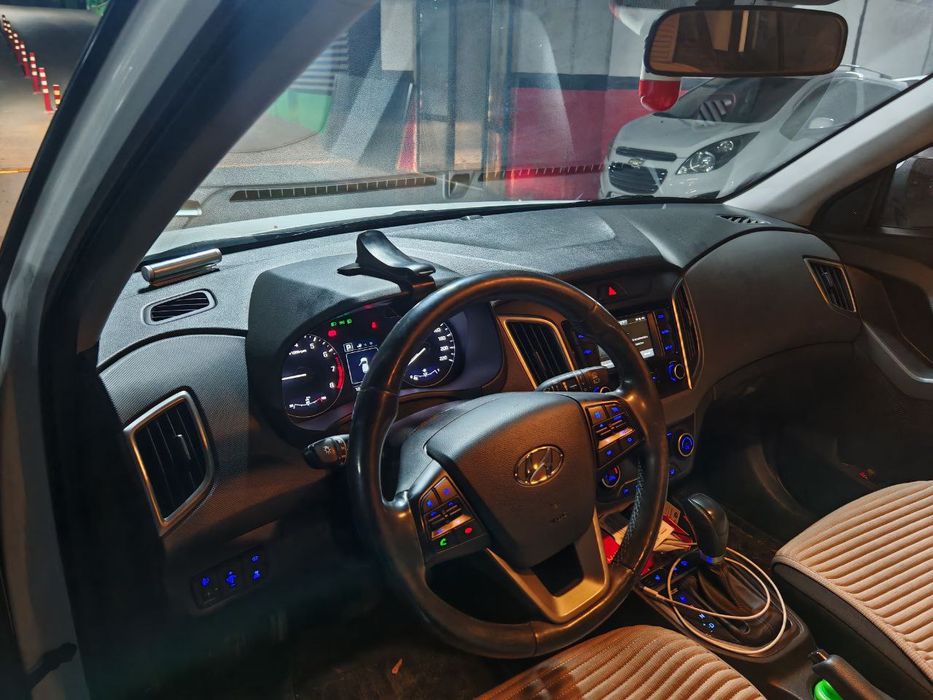 Hyundai Creta, 2020 | 2-позиция | 37 400 км | Дилерская