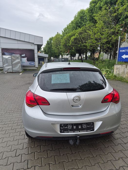 Vand Opel Astra J